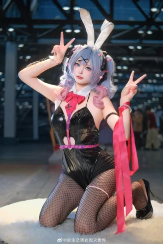 Cosplay｜兔子洞 初音未来@重生之我要毁灭世界-殇恋社区